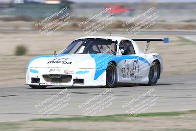 media/Oct-25-2025-CalClub SCCA (Sat) [[34c778dfbe]]/Group 3/Qualifying/